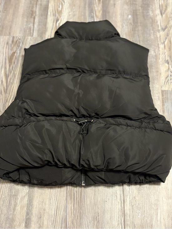 Altar'd State Jackets & Blazers - Altar'd State Black Puffer Vest